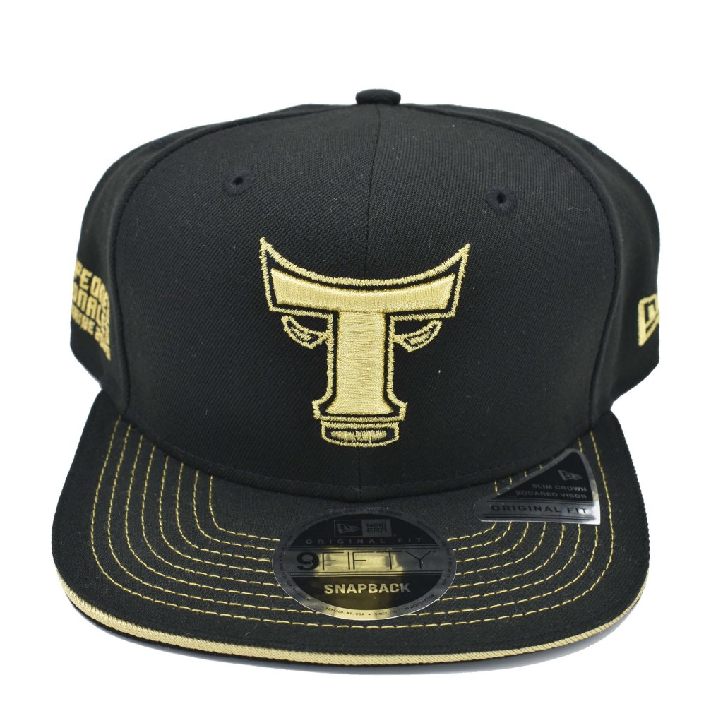 Toros del Este New Era Black and Gold Champion 9FIFTY Snapback Hat