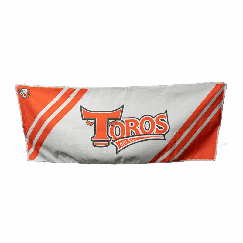 Toros del Este Small Beach Towel