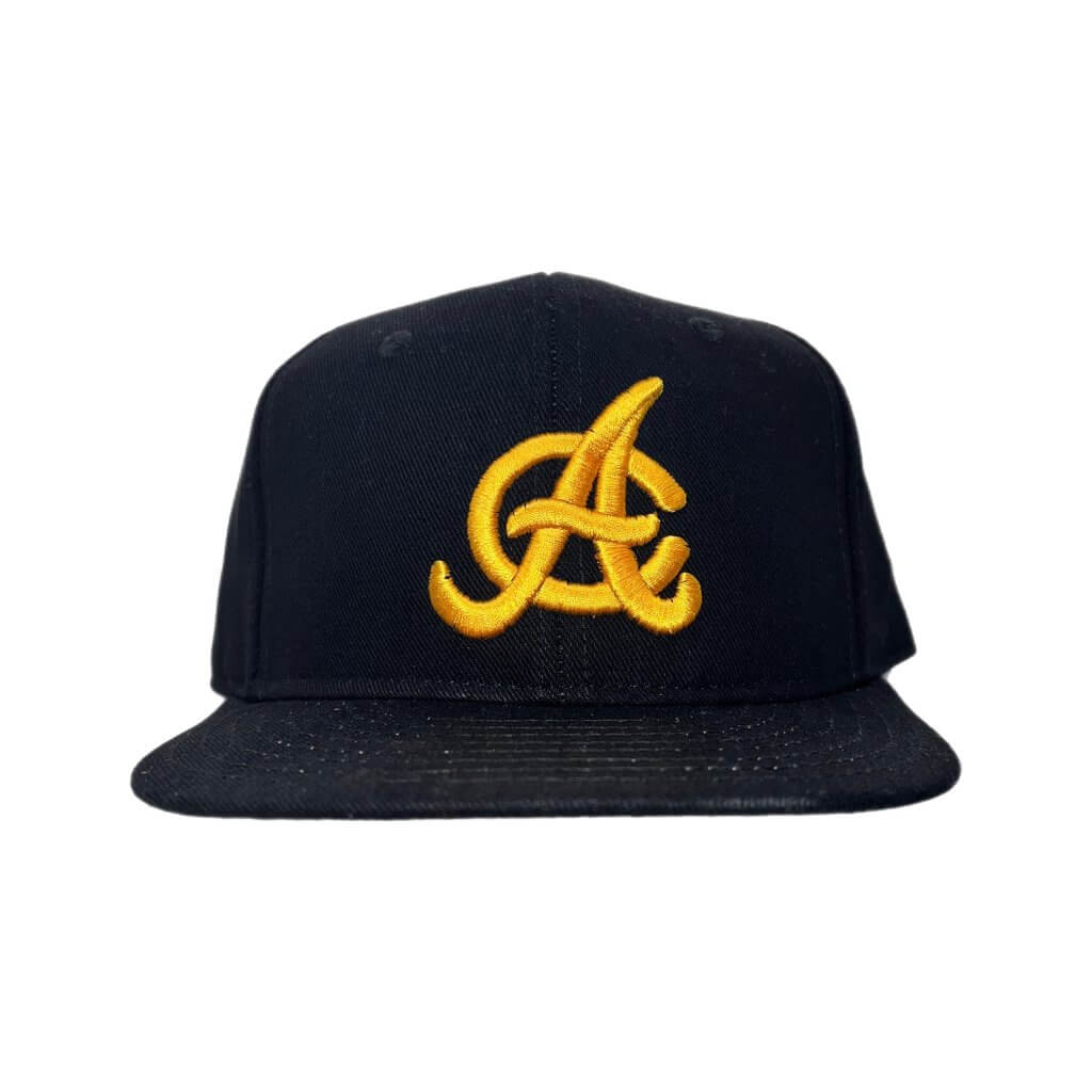 Aguilas Cibaeñas Adjustable Snapback Baseball Hat (black-yellow-logo)
