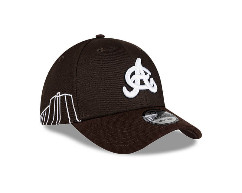 Águilas Cibaeñas 9Forty Adjustable Brown with White Logo New Era - Image 2